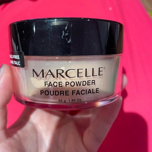 Marcelle Face Setting Powder - Picture 1 of 2